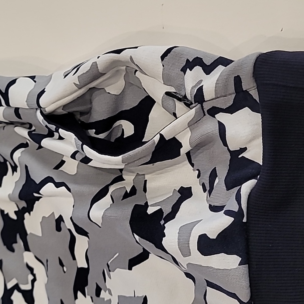 Puma Mens Pullover Hoodie Dark Navy Gray White Small Camouflage Graphic - Picture 3 of 10